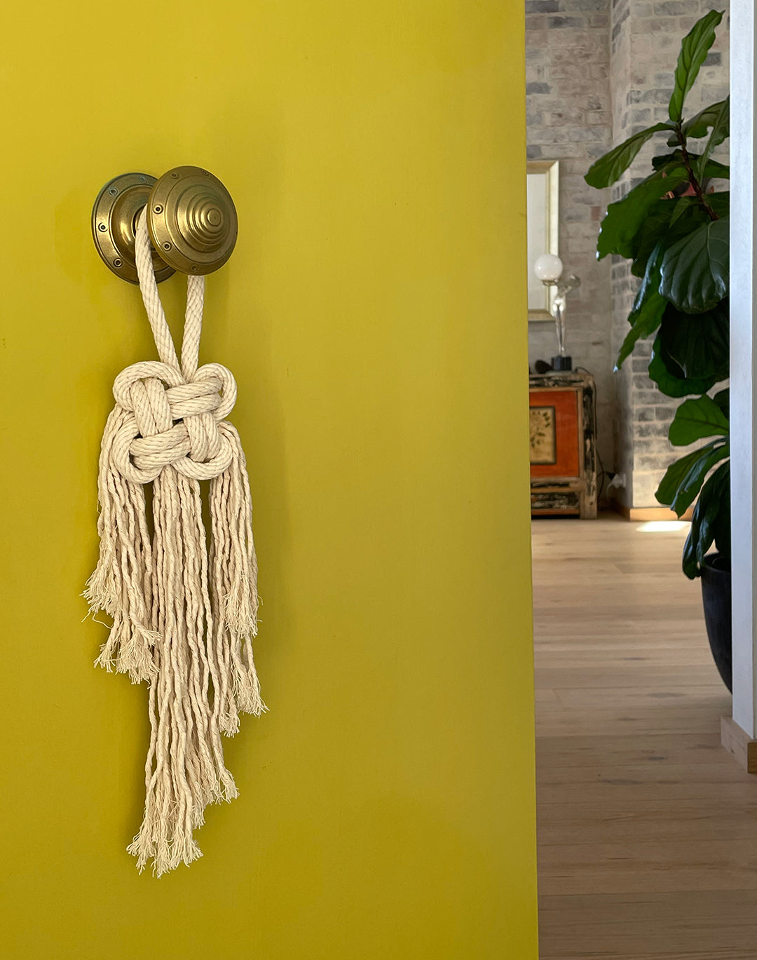 Good Luck knot door hanger