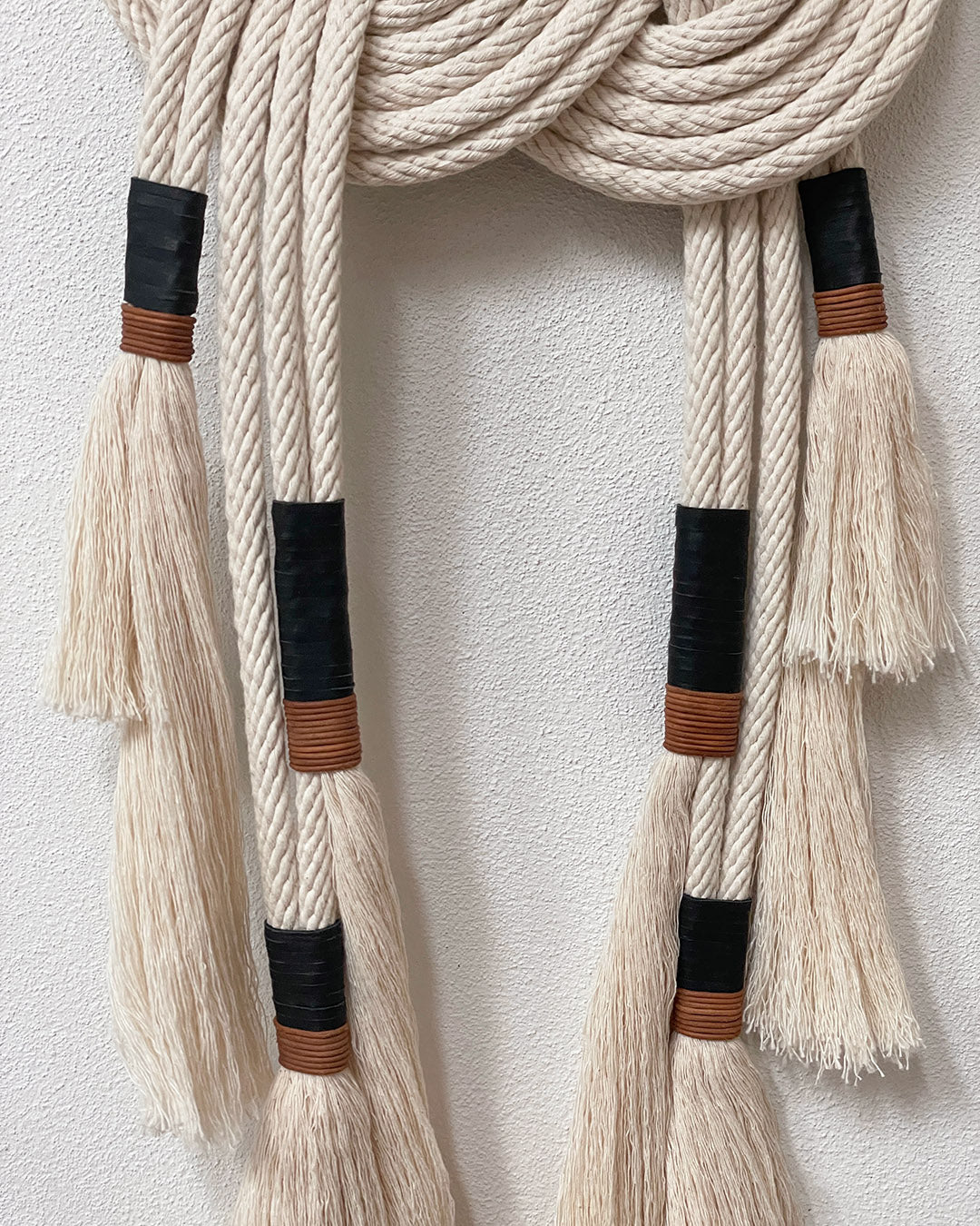 Double Coin x 3 Knots