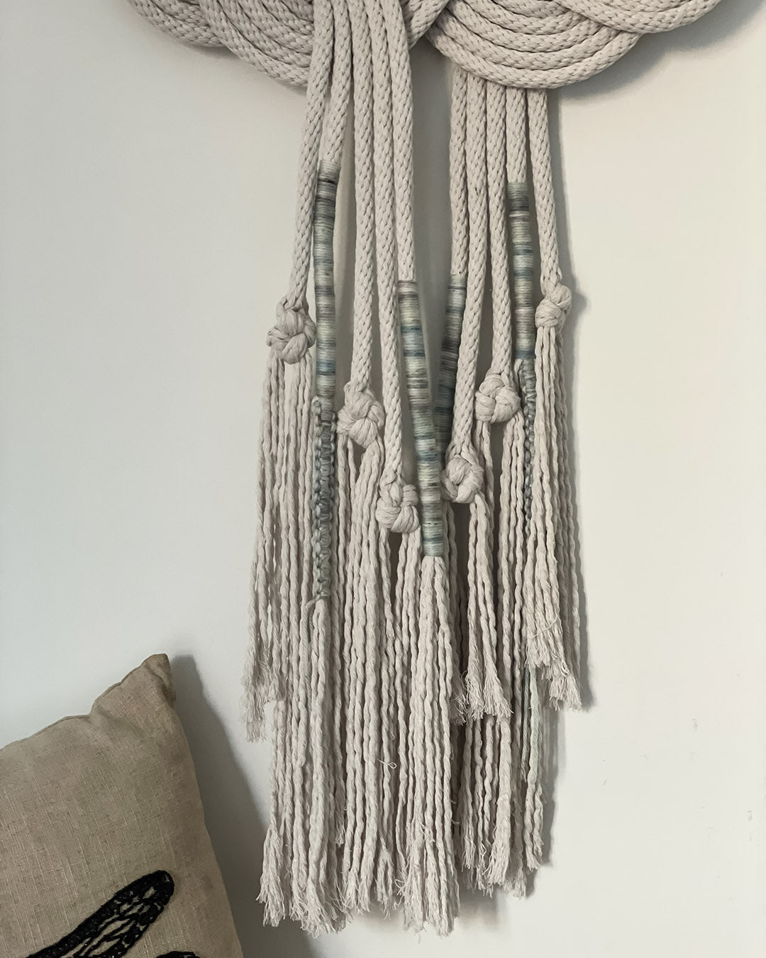 Cloud Knot Boho