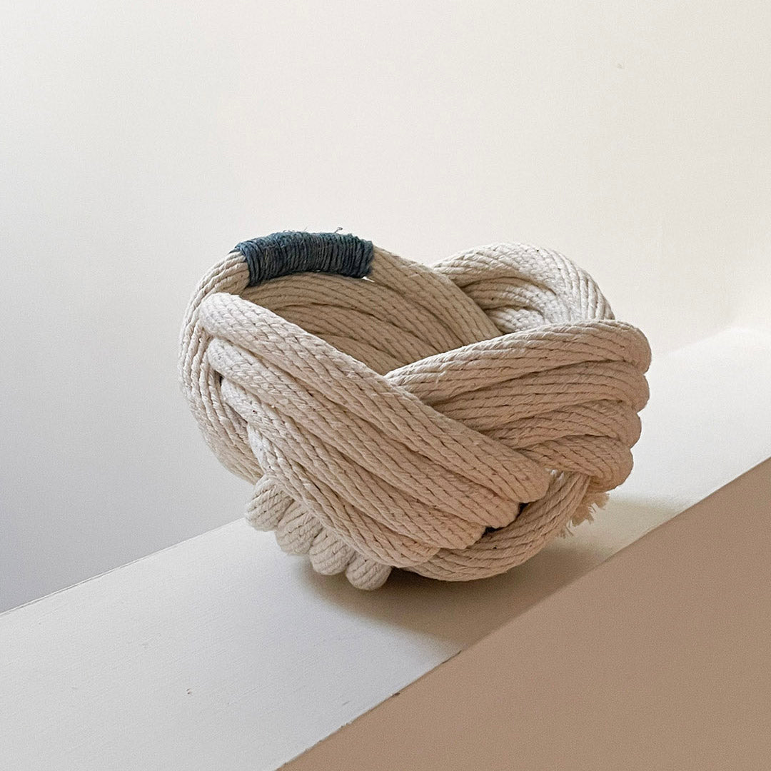 Small knot bowl