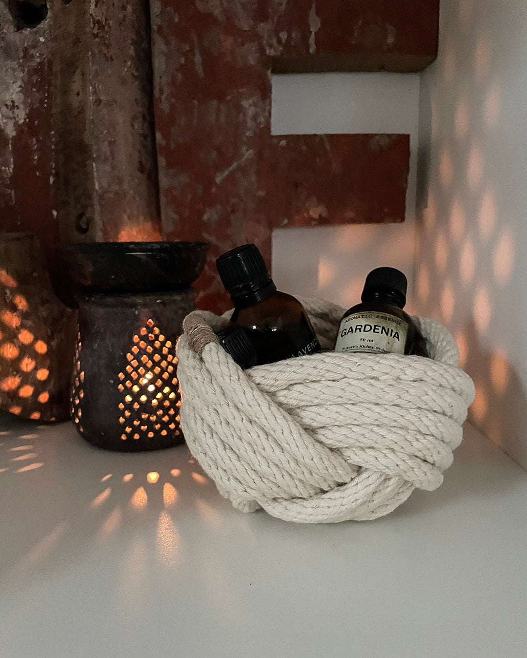 Small knot bowl